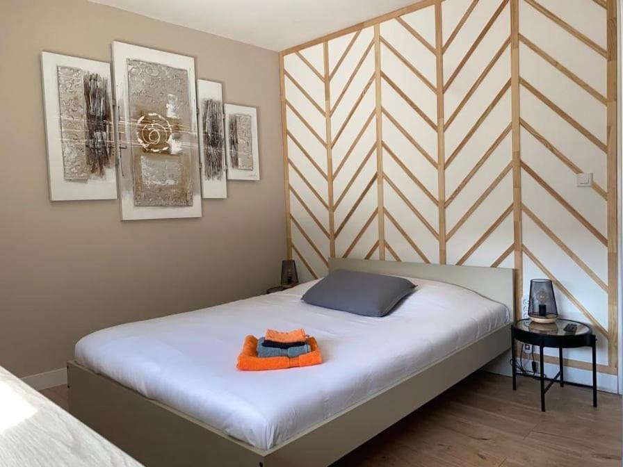 Privee 14m - Wifi - Appart' 120m Homestay *